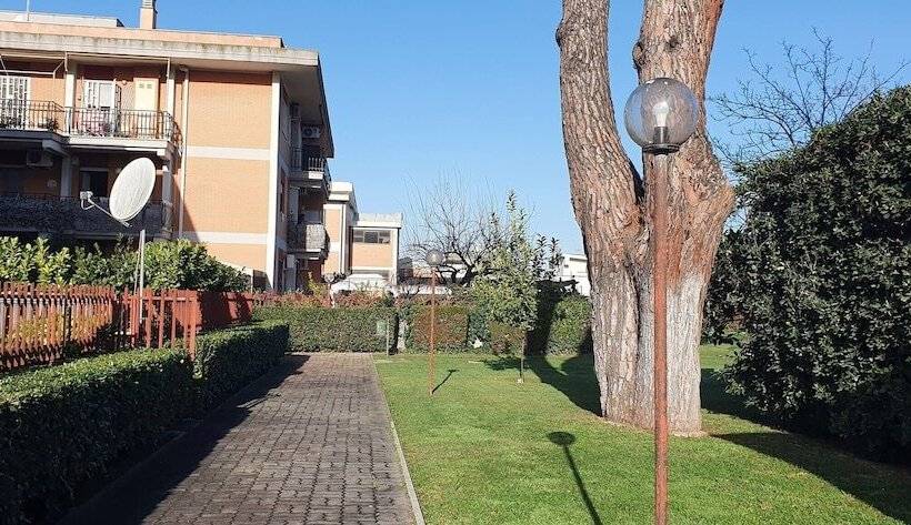 膳宿费 Room In B&b Comfortable Room With Spacious Kitchen Suite Colosseo