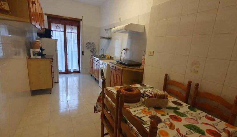 膳宿费 Room In B&b Comfortable Room With Spacious Kitchen Suite Colosseo