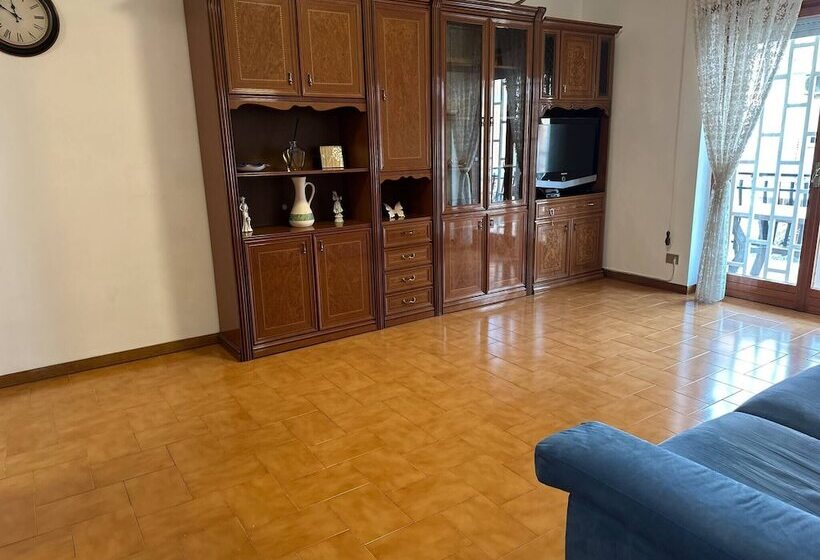 膳宿费 Room In B&b Comfortable Room With Spacious Kitchen Suite Colosseo