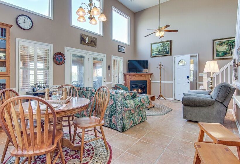 Furnished Deck + Mtn Views: Rutherfordton Home