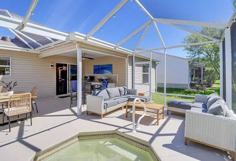 Renovated Home In The Villages W/ Lanai, Golf Cart