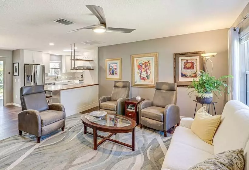 Renovated Home In The Villages W/ Lanai, Golf Cart