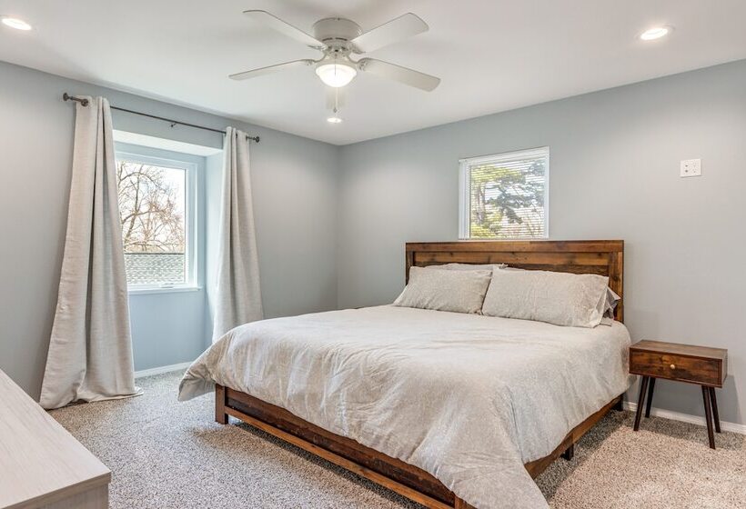 Spacious Arkansas Retreat W/ Deck, Hot Tub & Grill