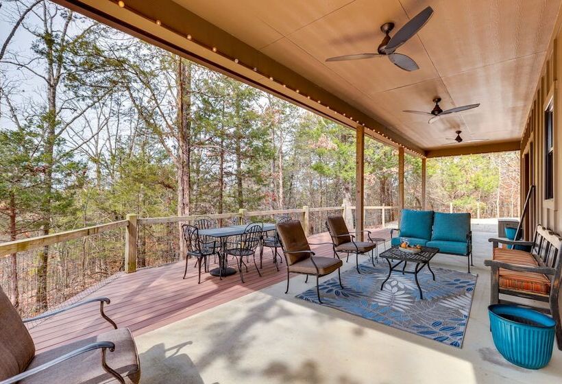 Ste Genevieve Home On 17 Acres, Near Wineries!