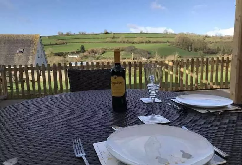 The Stables   Stokeinteignhead