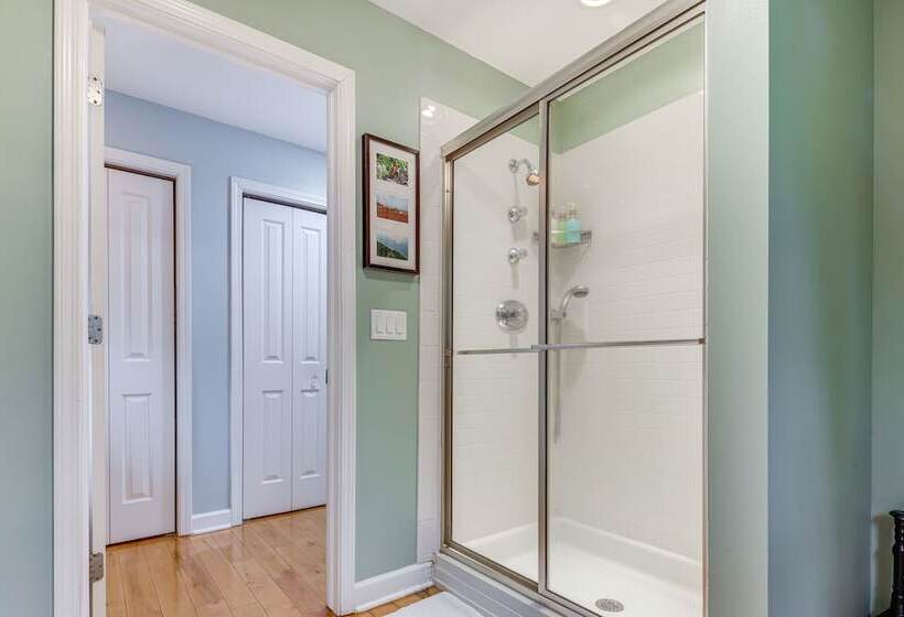 Union Pier Home W/ Outdoor Entertainment Spaces!