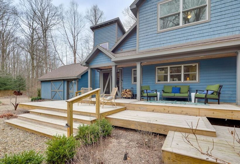 Union Pier Home W/ Outdoor Entertainment Spaces!