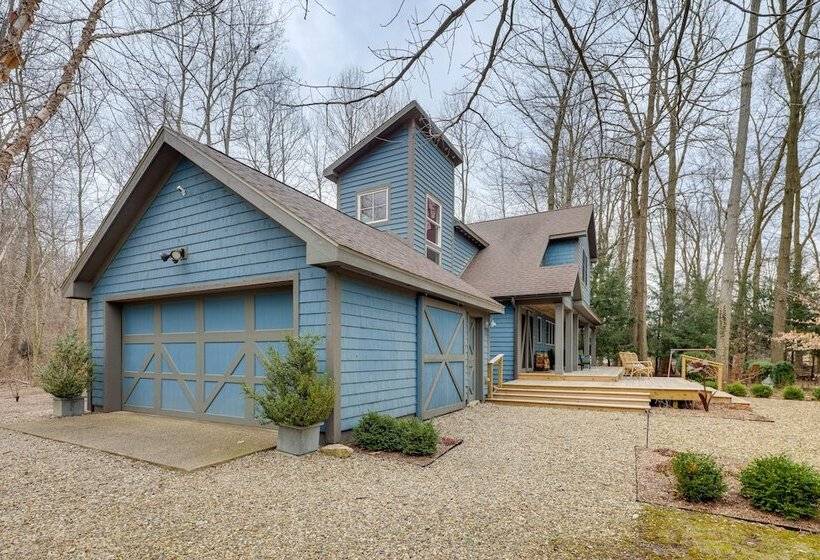 Union Pier Home W/ Outdoor Entertainment Spaces!