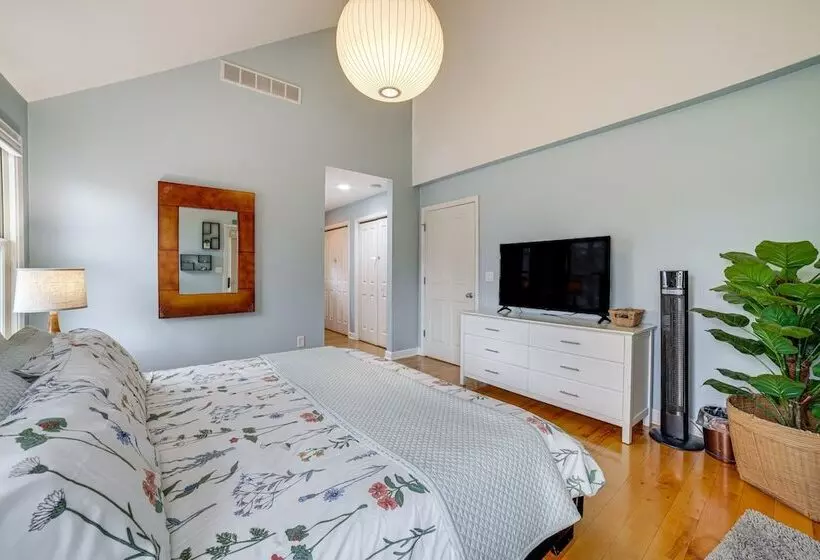 Union Pier Home W/ Outdoor Entertainment Spaces!