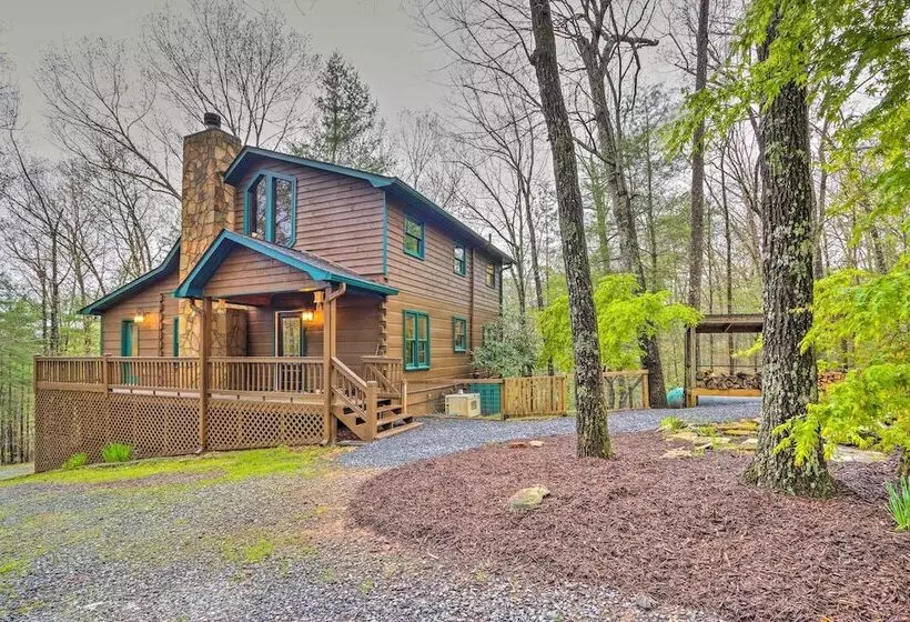 Blue Ridge Cabin W/ Hot Tub, Fire Pit, & Game Room