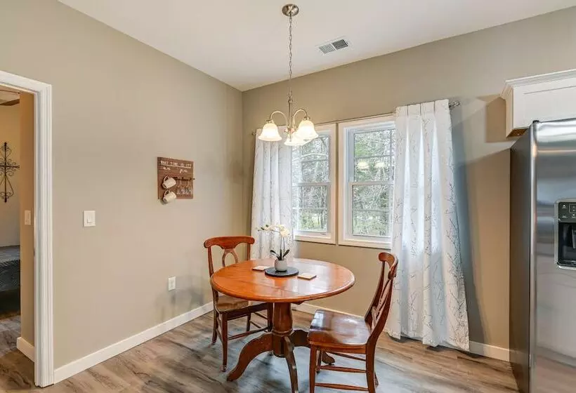 Bright Kingston Springs Home < 22 Mi To Nashville