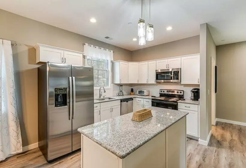 Bright Kingston Springs Home < 22 Mi To Nashville