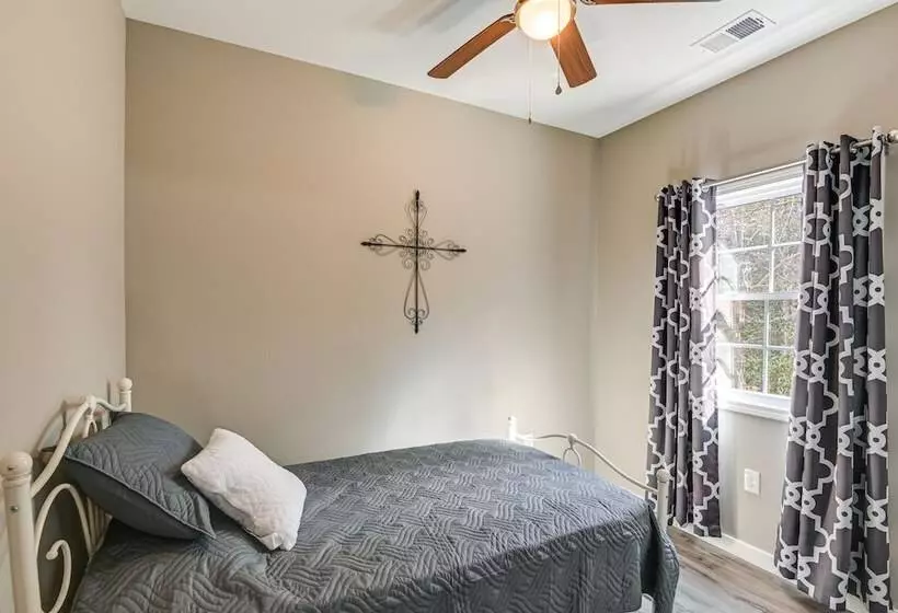 Bright Kingston Springs Home < 22 Mi To Nashville