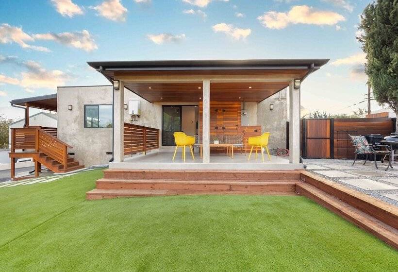 City Living By Avantstay Large Outdoor Area