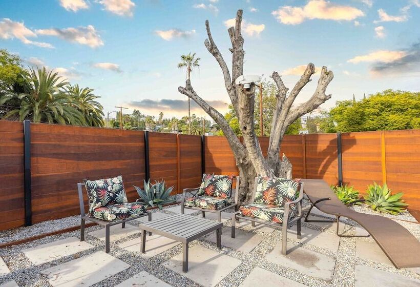 City Living By Avantstay Large Outdoor Area