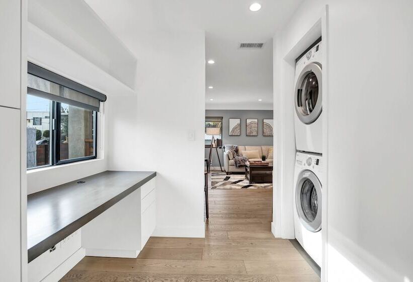 City Living By Avantstay Large Outdoor Area