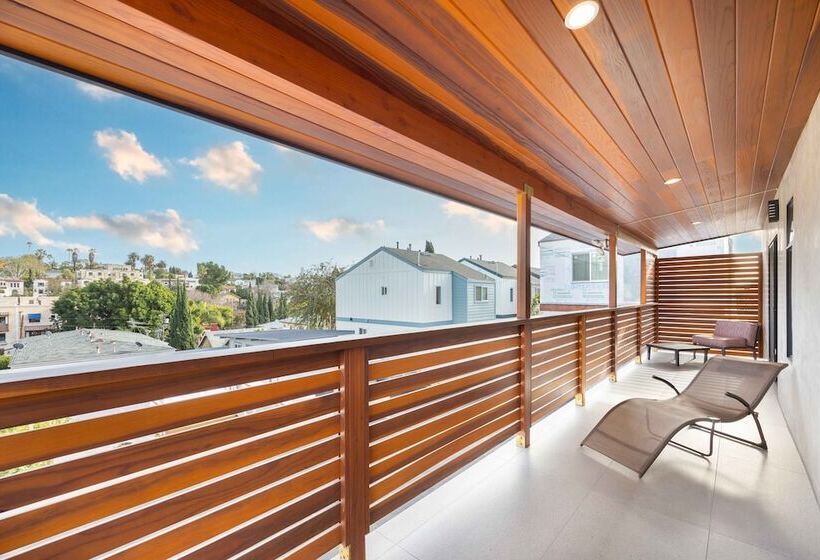 City Living By Avantstay Large Outdoor Area