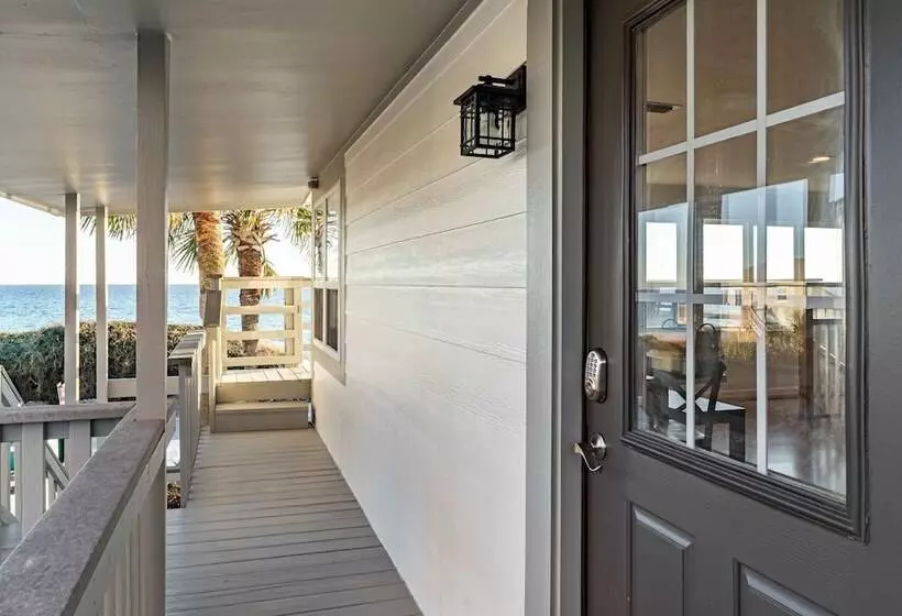 Gulf Front, Walk To Rosemary Beach, 5br, Gazebo Paradise On Park By Avantstay