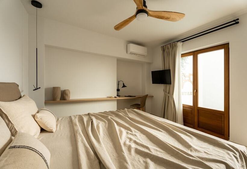 Отель Cortiletto Timeless Suites