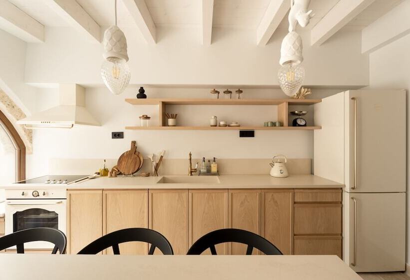 Отель Cortiletto Timeless Suites