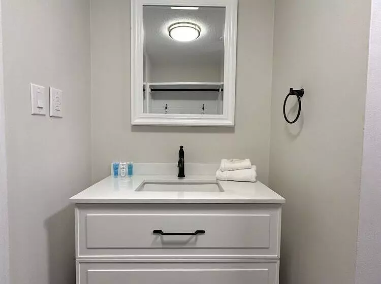 Hotelli Green Harbor