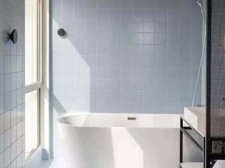 هتل Jost Hôtel Lille Centre