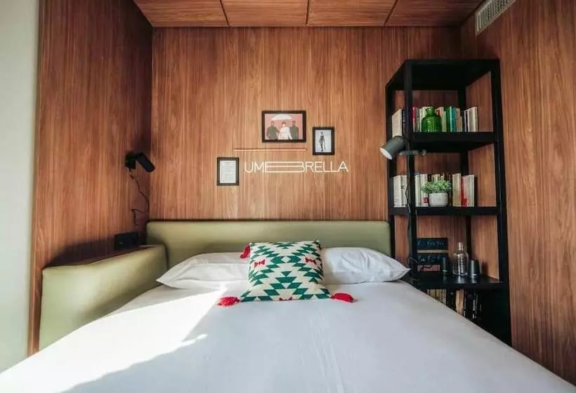 هتل Jost Hôtel Lille Centre