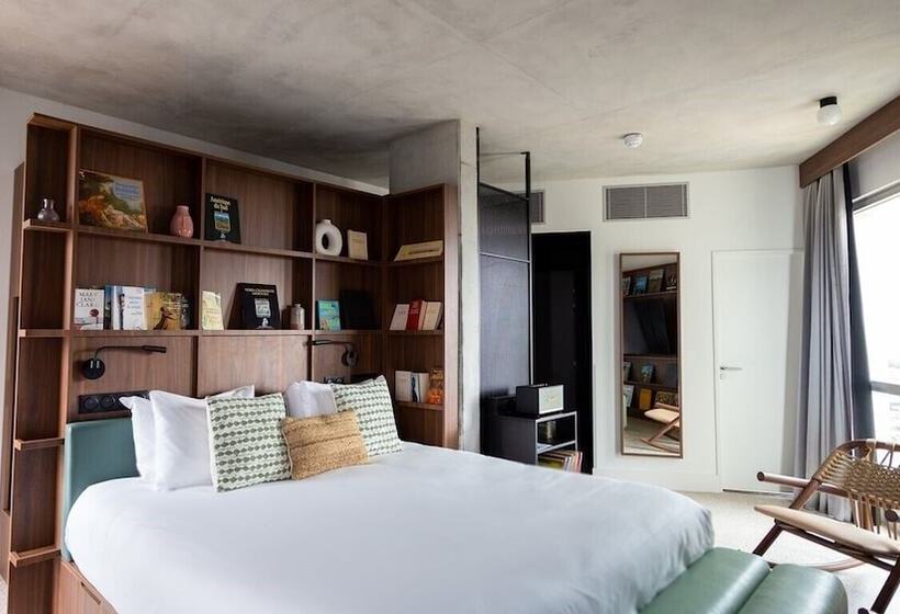 Отель Jost Hôtel Lille Centre