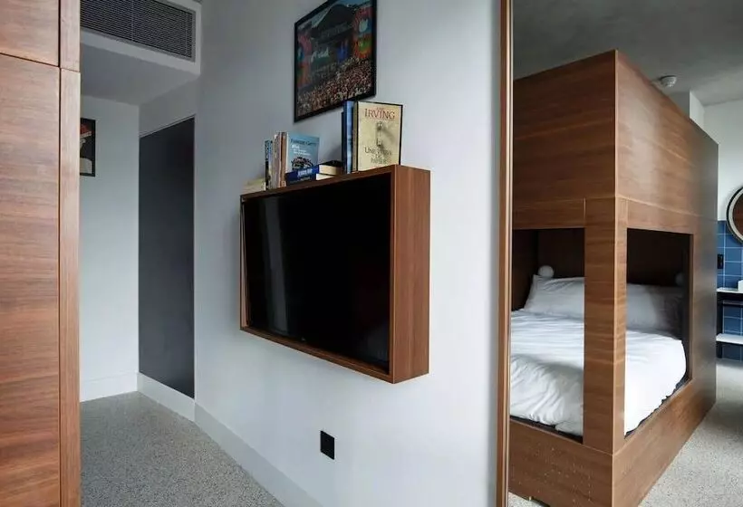 هتل Jost Hôtel Lille Centre