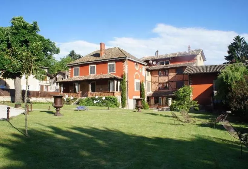 Hotelli Les Jardins De La Tour