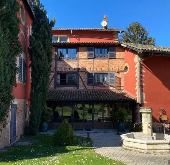 Hotelli Les Jardins De La Tour