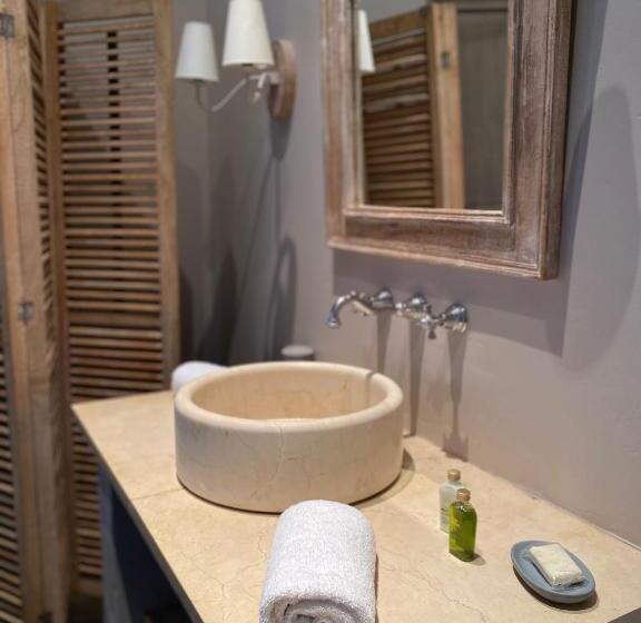 ホテル Les Jardins De La Tour