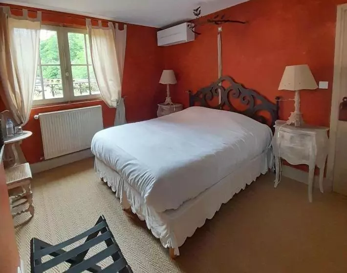 Hotelli Les Jardins De La Tour