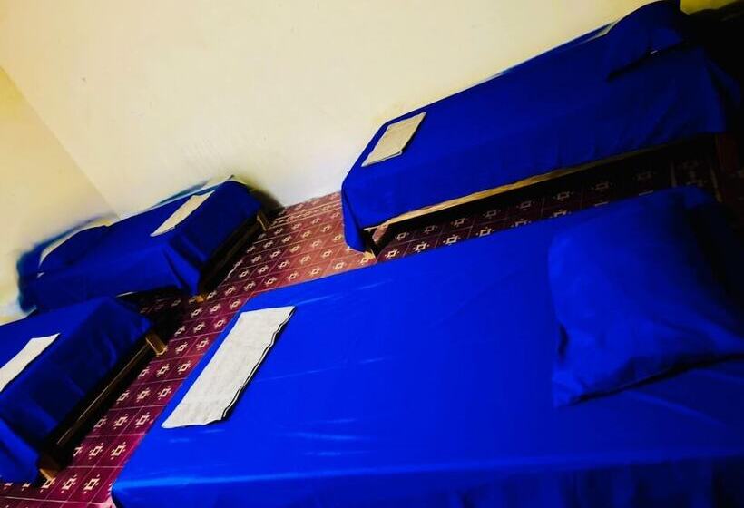 ホテル Retablo House