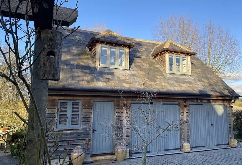 Maaseutuhotelli Oak Barn In The Cotswolds Near Moreton In Marsh