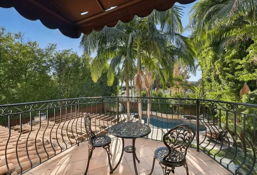 La Magnolia By Avantstay Luxe Villa + Pool, Spa