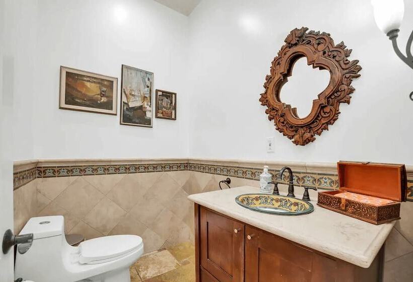 La Magnolia By Avantstay Luxe Villa + Pool, Spa