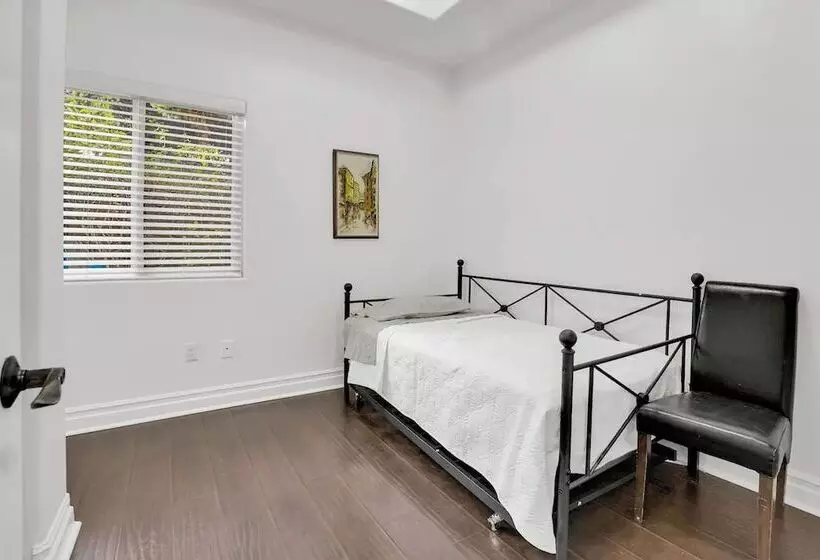 La Magnolia By Avantstay Luxe Villa + Pool, Spa