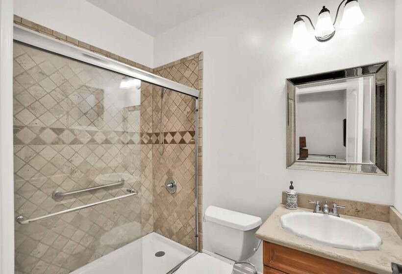 La Magnolia By Avantstay Luxe Villa + Pool, Spa