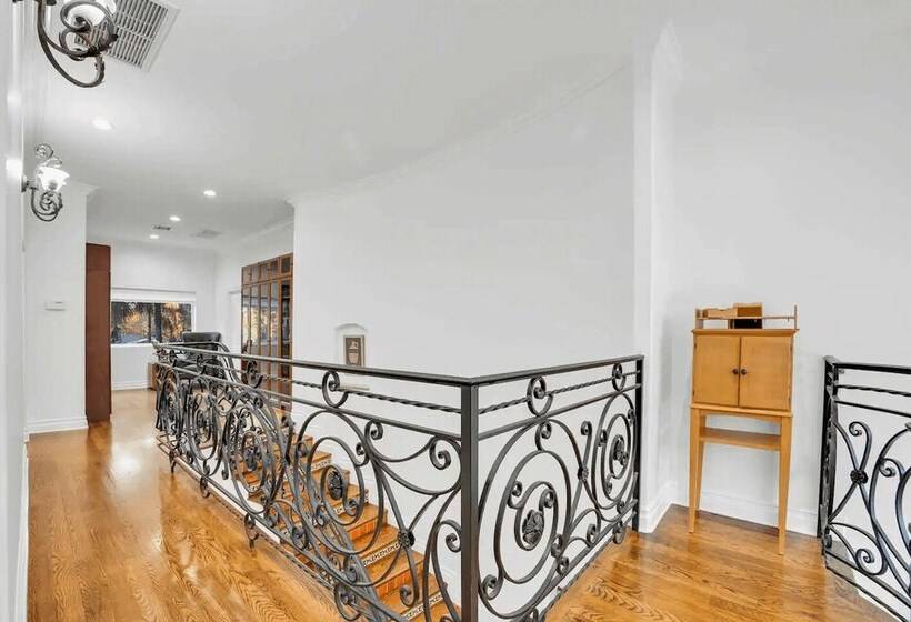 La Magnolia By Avantstay Luxe Villa + Pool, Spa