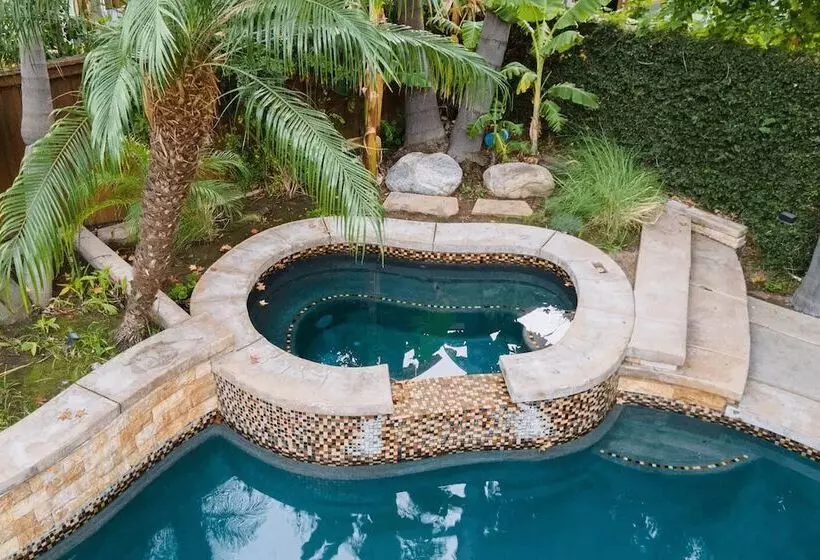 La Magnolia By Avantstay Luxe Villa + Pool, Spa