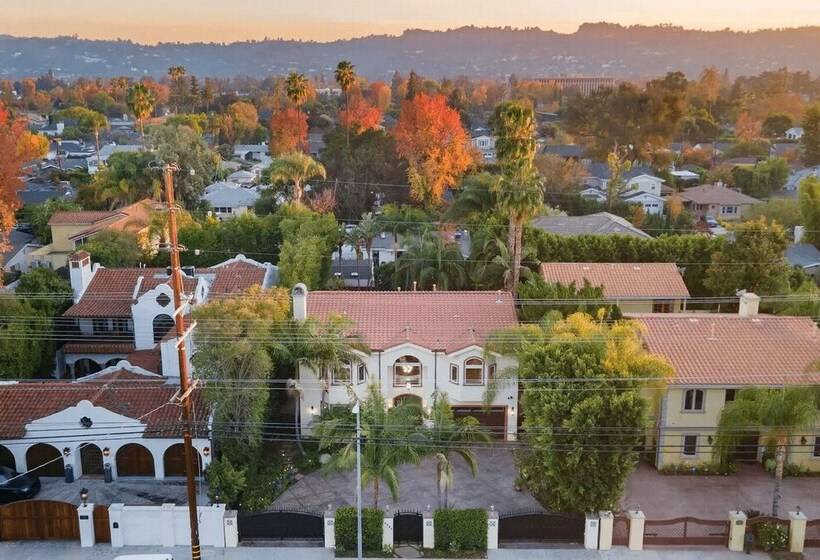 La Magnolia By Avantstay Luxe Villa + Pool, Spa