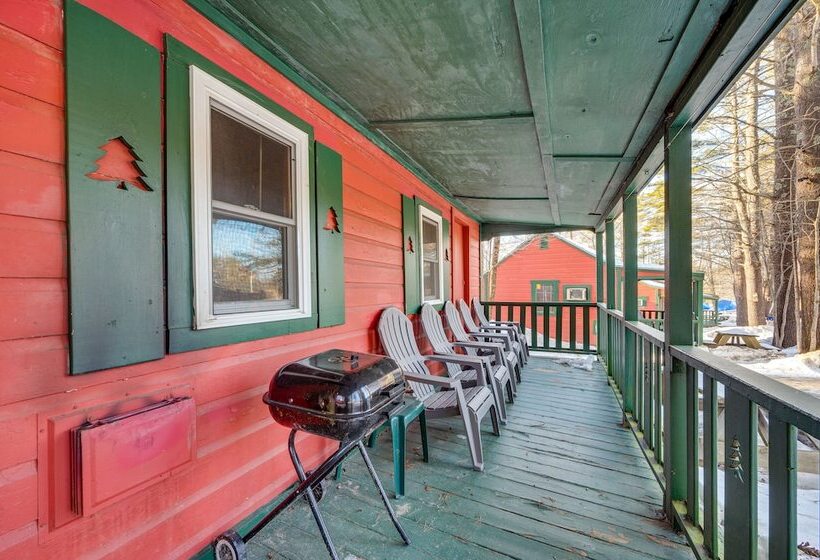 Laconia Cabin W/ Grill: 2 Mi To Weirs Beach!