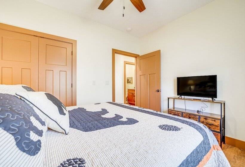 Maggie Valley Resort Home: Fire Pit, Pool & Stream