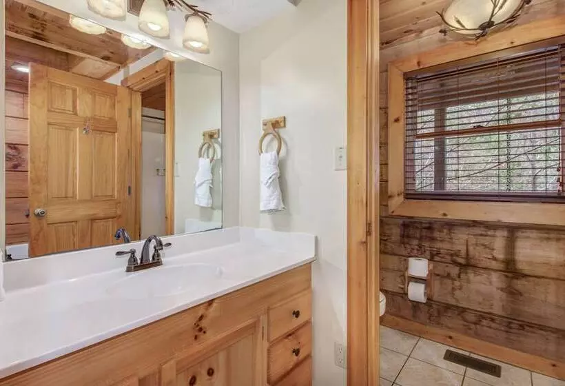 Mariettas Dream 2br In Mountains W/ Hot Tub!