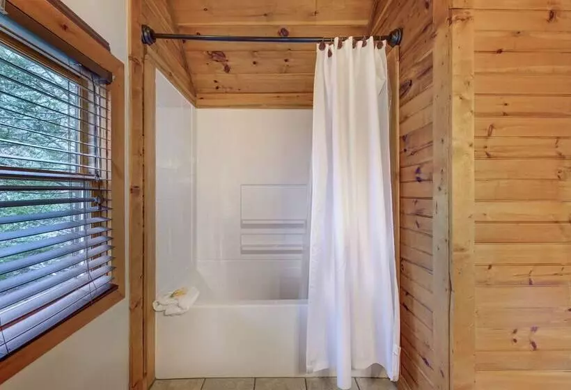 Mariettas Dream 2br In Mountains W/ Hot Tub!