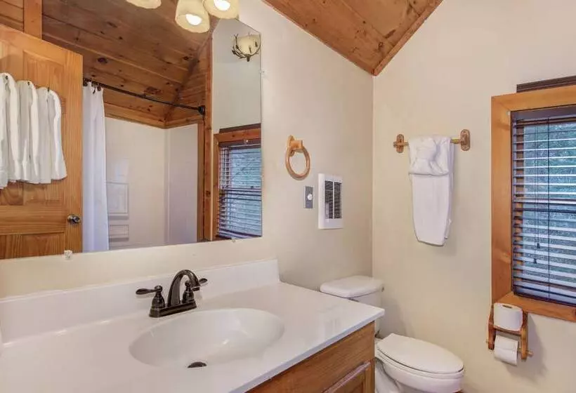 Mariettas Dream 2br In Mountains W/ Hot Tub!