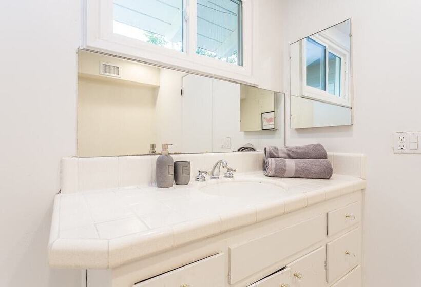 Oak Hills By Avantstay Panoramic View, Pool, Spa