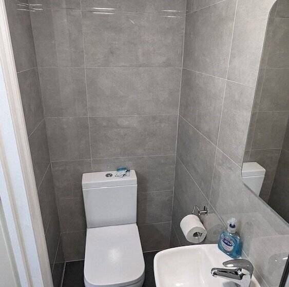 پانسیون Cosy Rooms