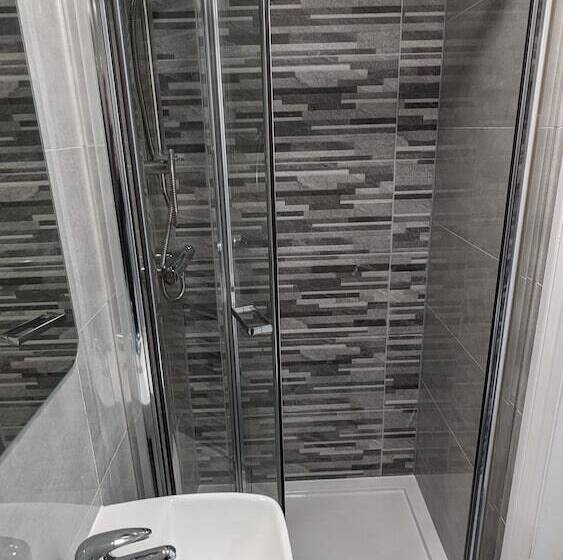 پانسیون Cosy Rooms